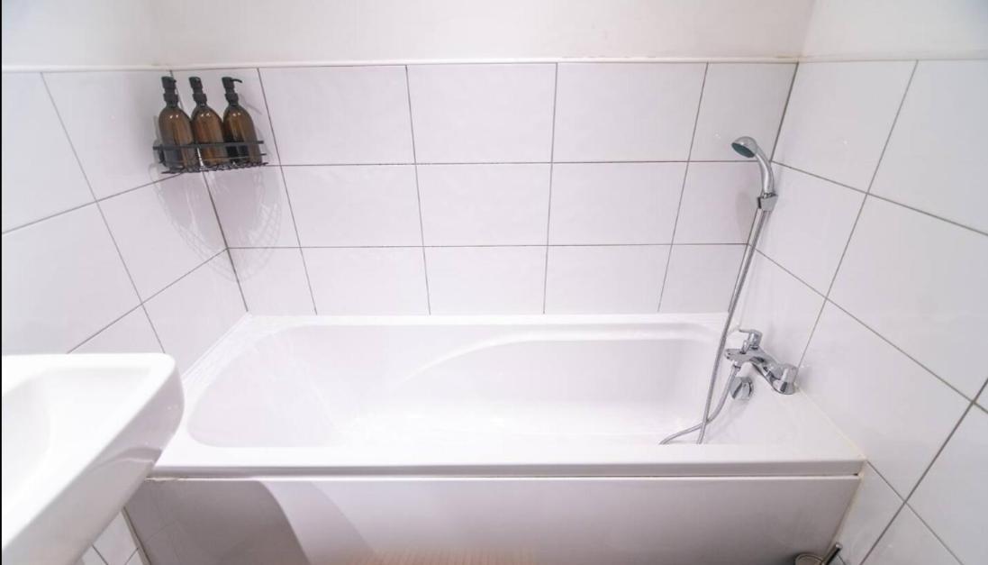 Conditioning House - 1 * Bradford (West Yorkshire)