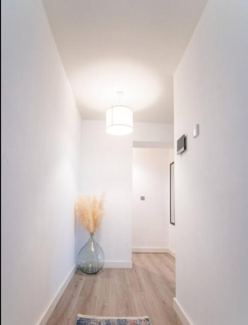 Conditioning House - 1 Apartment *